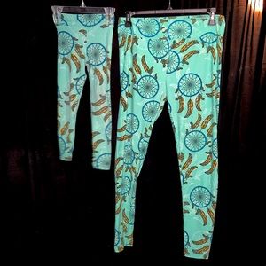 Lularoe mommy and me matching leggings set